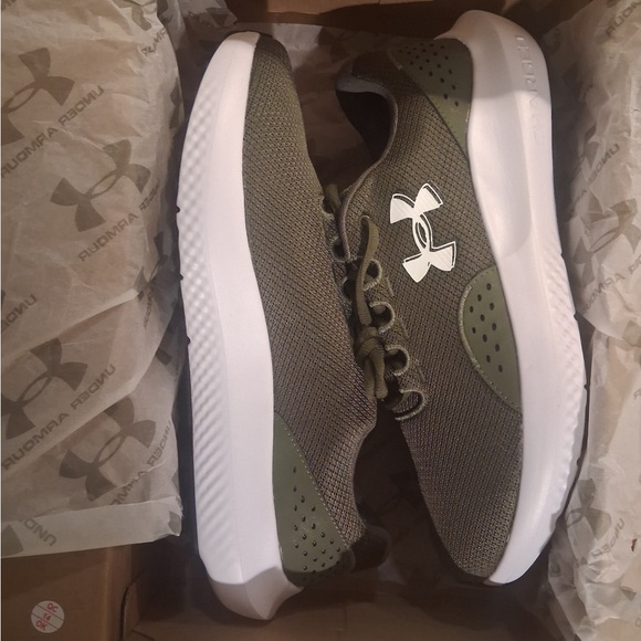 Under Armour Men\'s Charged Surge 4E Olive Athletic Shoes main image 4